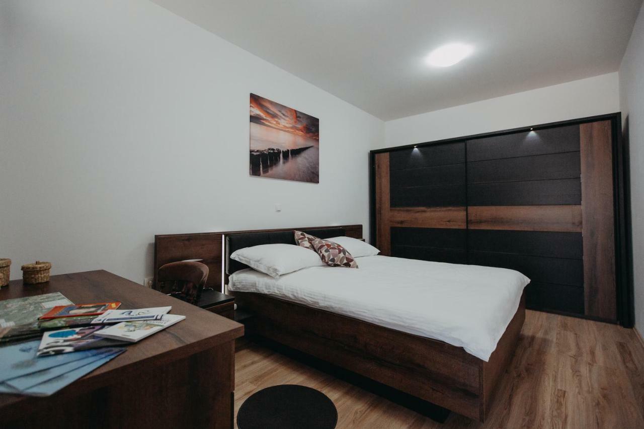 Apartman Vejama Йосипдол Екстериор снимка